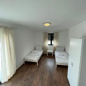 https://zimmer-im-haus-zu-vermieten-lang-kurzfristig.com-bavaria.com