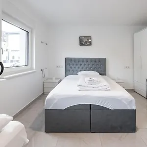 https://house-by-staystay-i-24-hours-check-in.com-bavaria.com
